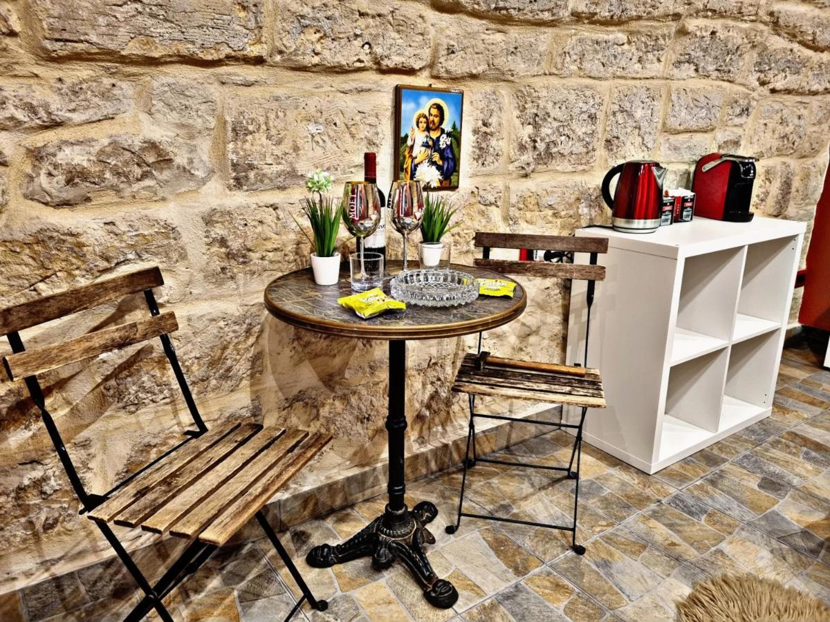 Appartement Luxury Borgo Antico à Bari Extérieur photo
